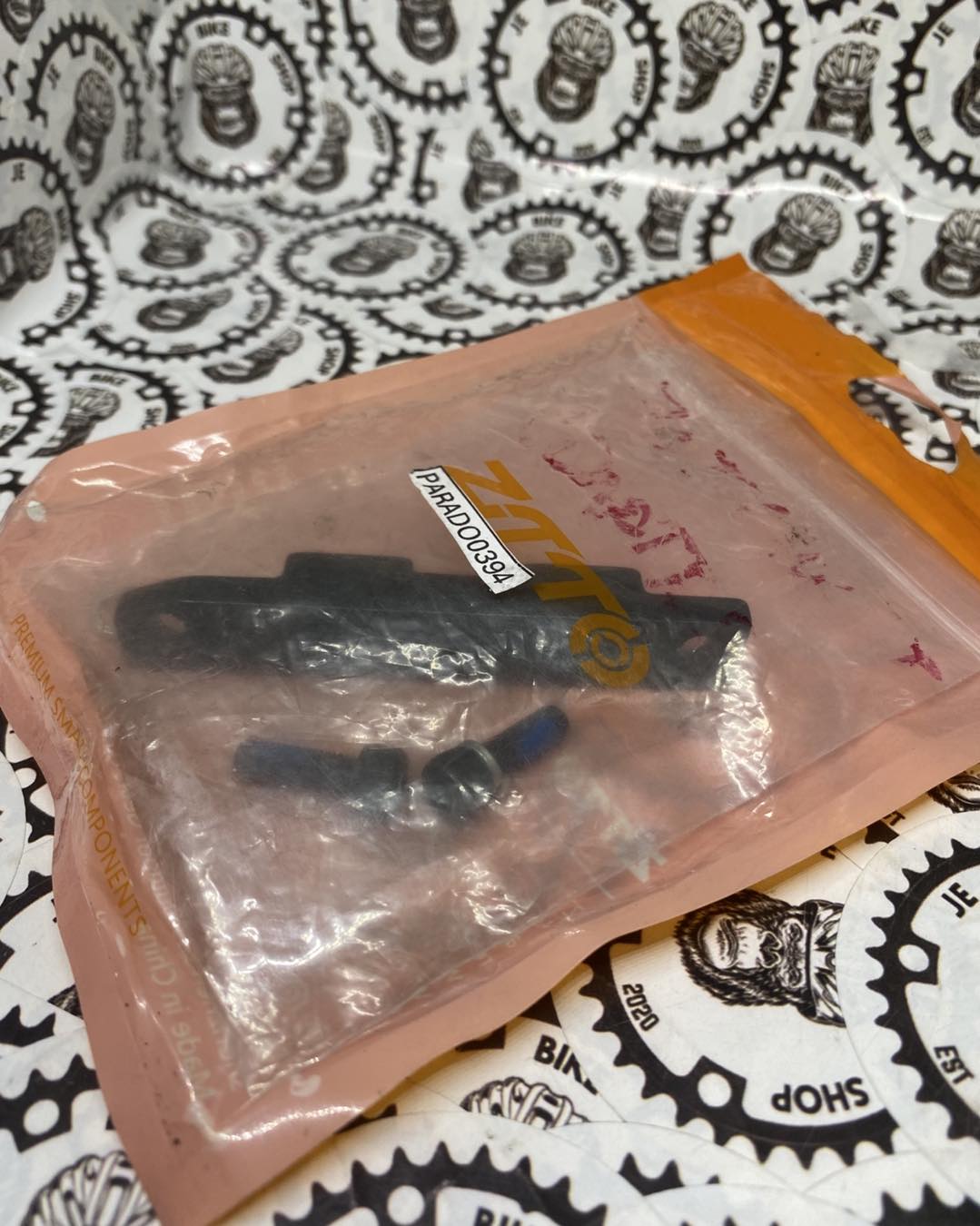 ZTTO top FF flat mount adapter for 160mm rotors, durable and lightweight