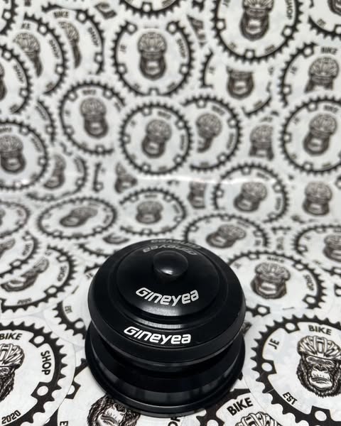 Gineyea tapered headset for modern carbon bike frames