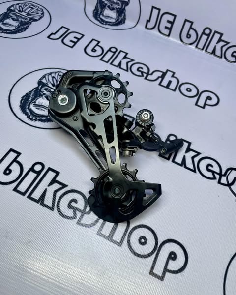 MTB Shimano U6000 RD 50T max SGS long cage with 11-speed shifter.