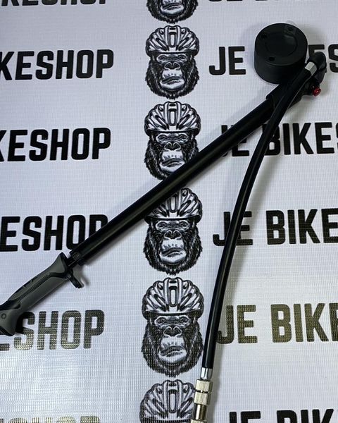 High-precision Think Rider digital shock pump for air suspension.