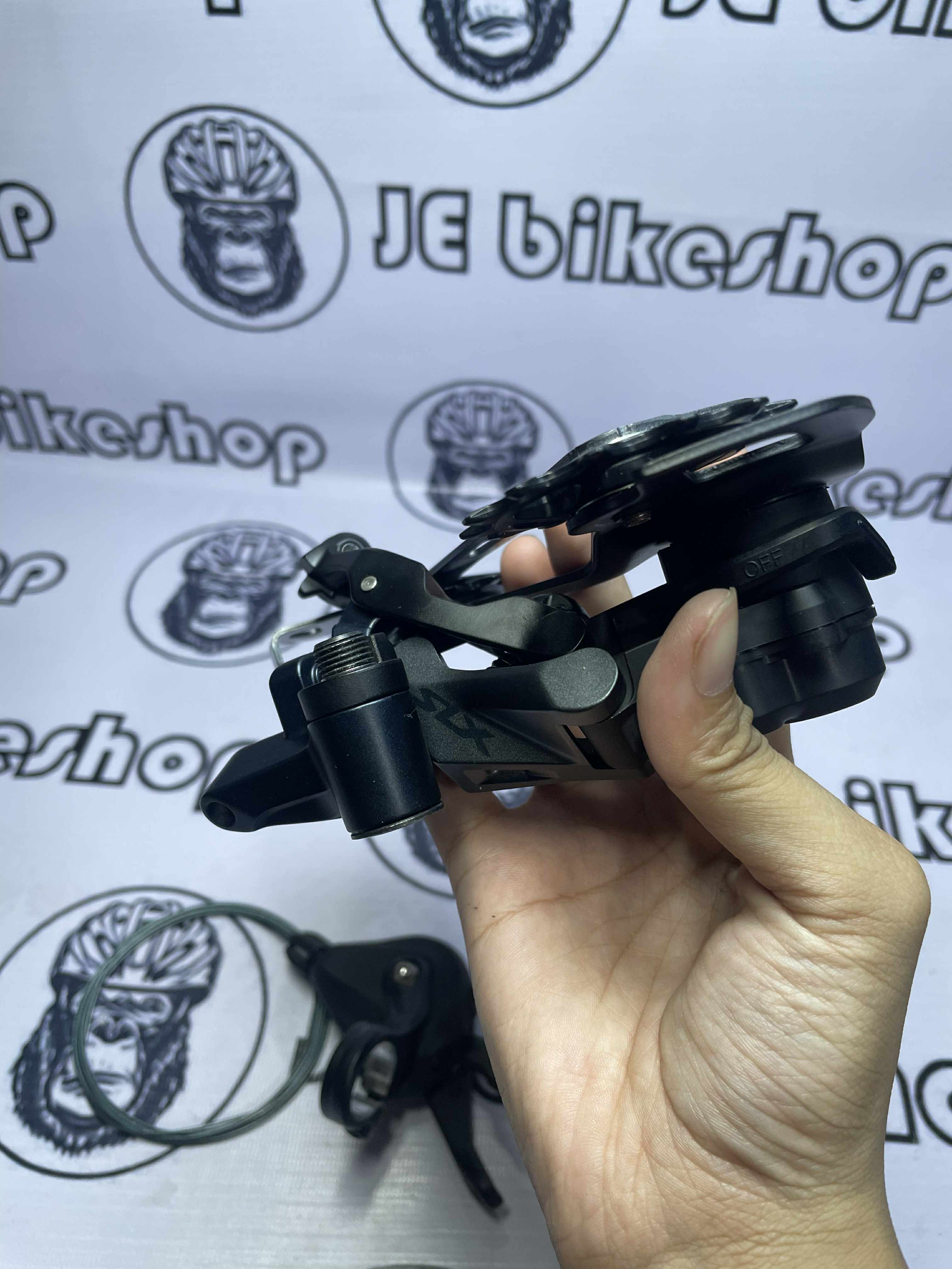 SLX M7120 RD AND M7100 SHIFTER 12 SPEED