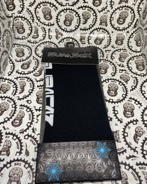 SUPASOX CYCLING SOCKS WHITE BLACK
