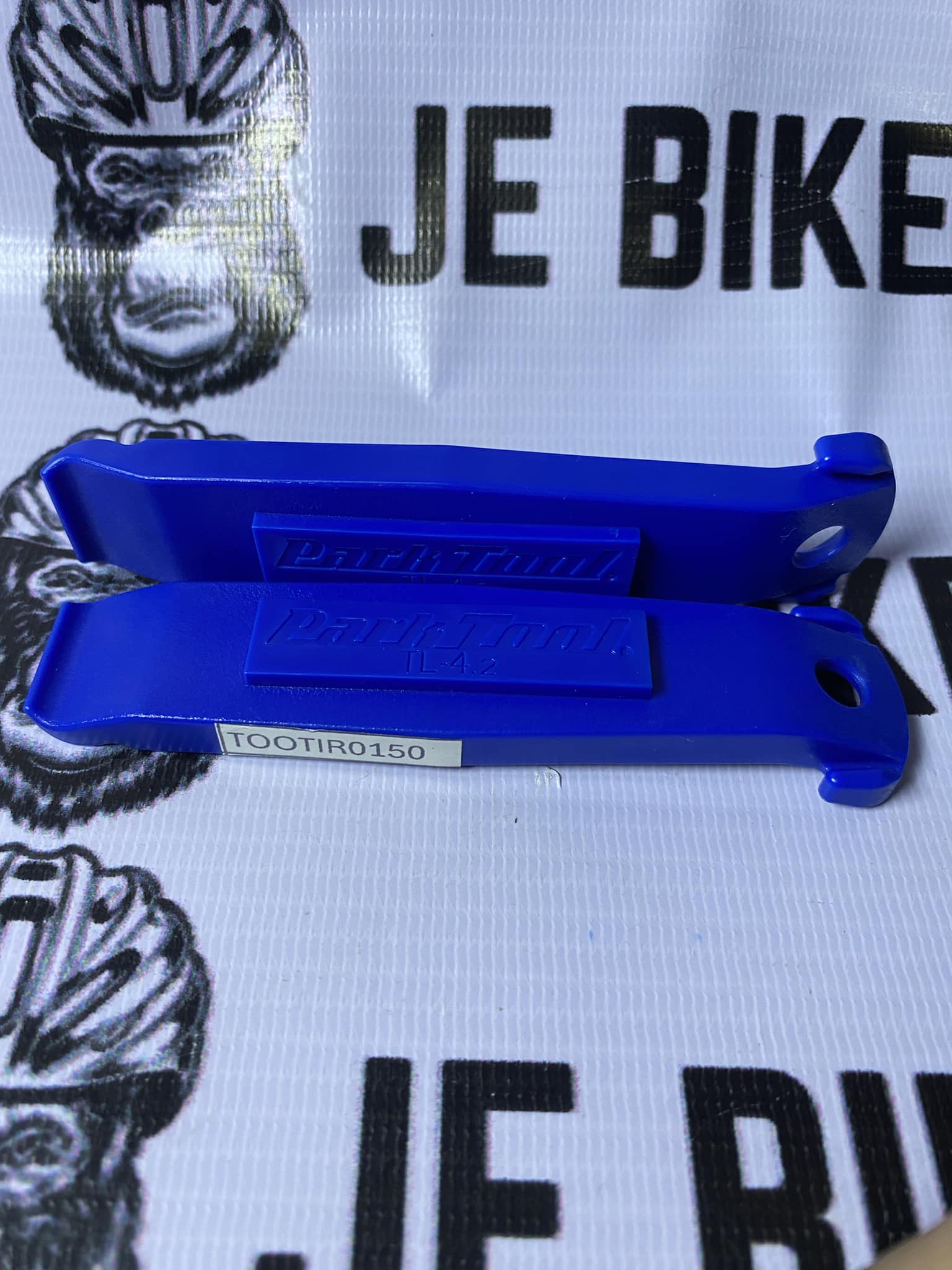 Park Tool quality tire lever, sold per piece for bikes.