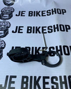 XOSS Barfly black handlebar mount with Allen screw
