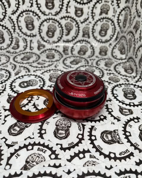 HEADSET CONVERTER *TO FIT NON TAPERED FRAME RO TAPERED FORK*