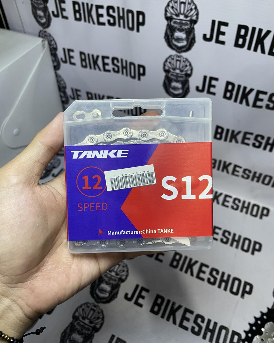 Shimano 12s Deore M6100 groupset with shifter, TT Pro 11-50T cassette, and Tanke chain