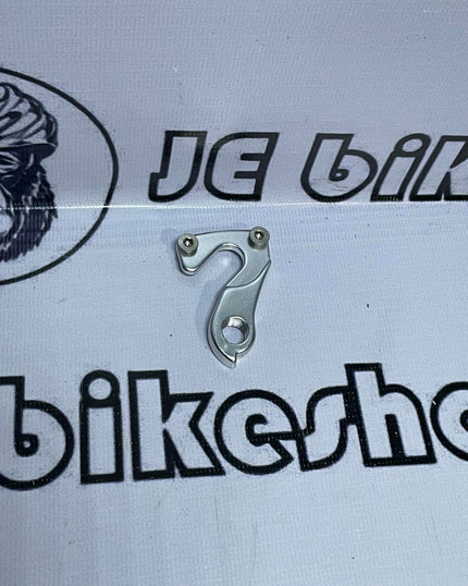 BICYCLE DROP OUT REAR DERAILLEUR HANGER #37
