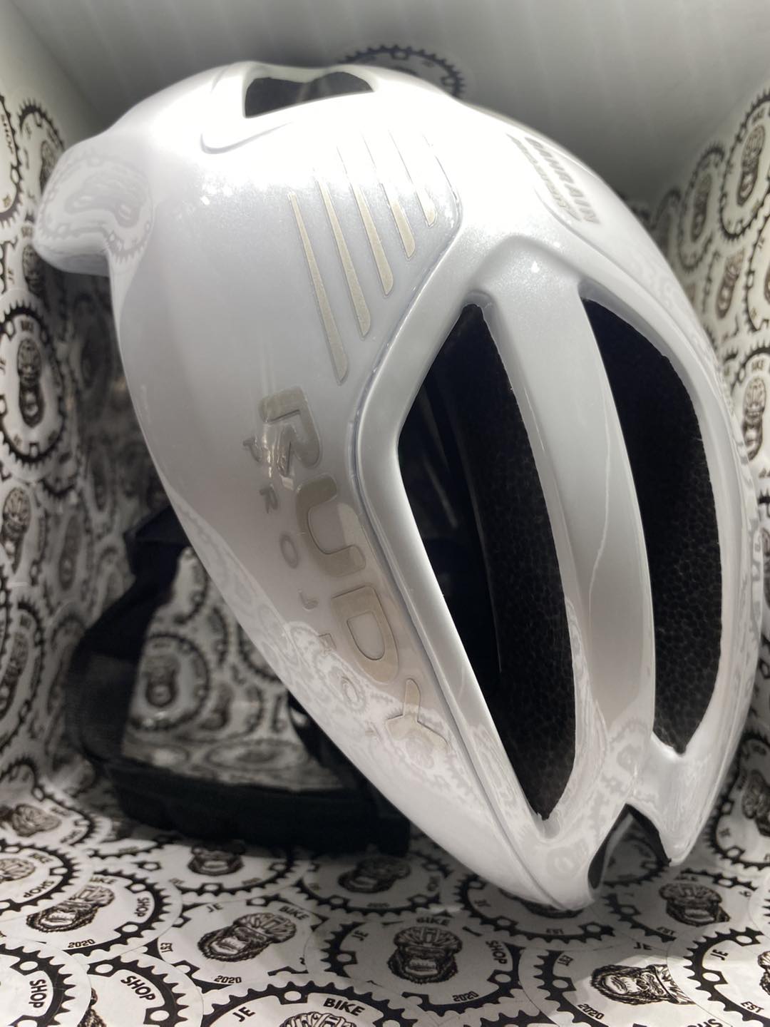 bike helmets in bahrain Rudy Project Spectrum Bahrain McLaren White Medium Cycling Helmet – Premium Road Protection – JE BIKESHOP