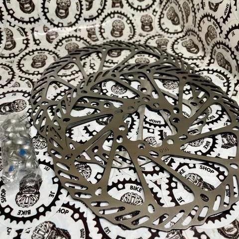 MTB hydraulic brake set Shimano MT200 reliable performance