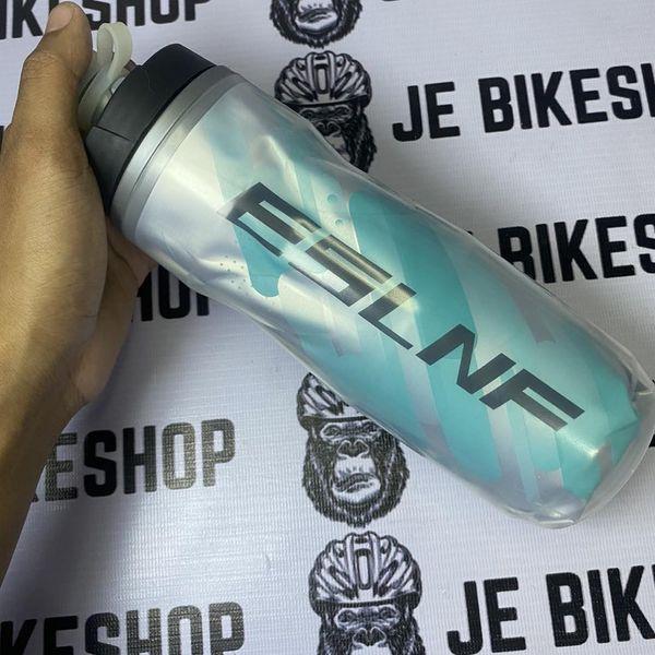 Cycling water bottle ESLNF insulated, Cool Breeze Blue, leak-resistant.