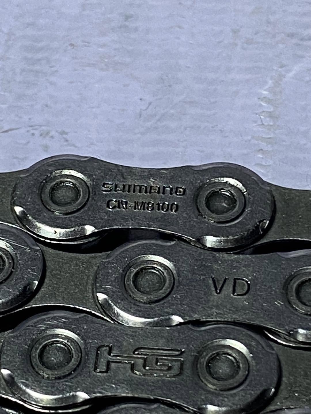 SHIMANO DEORE XT M8100 12 S CHAIN ( ORIGINAL )