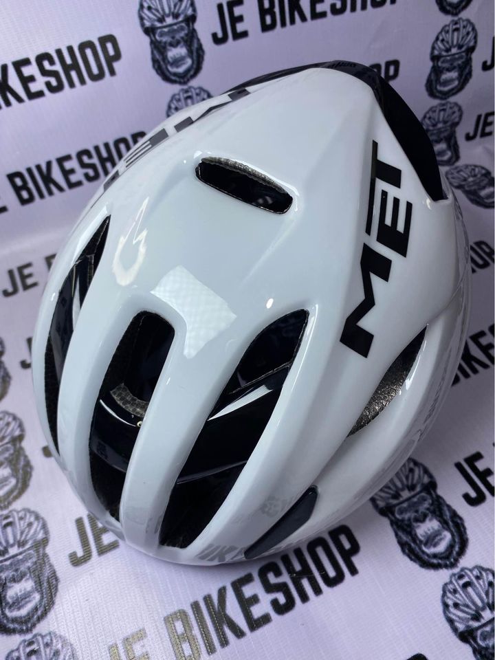 bike helmet medium size MET Rivale Cycling Helmet – Medium 54-60 cm – JE BIKESHOP