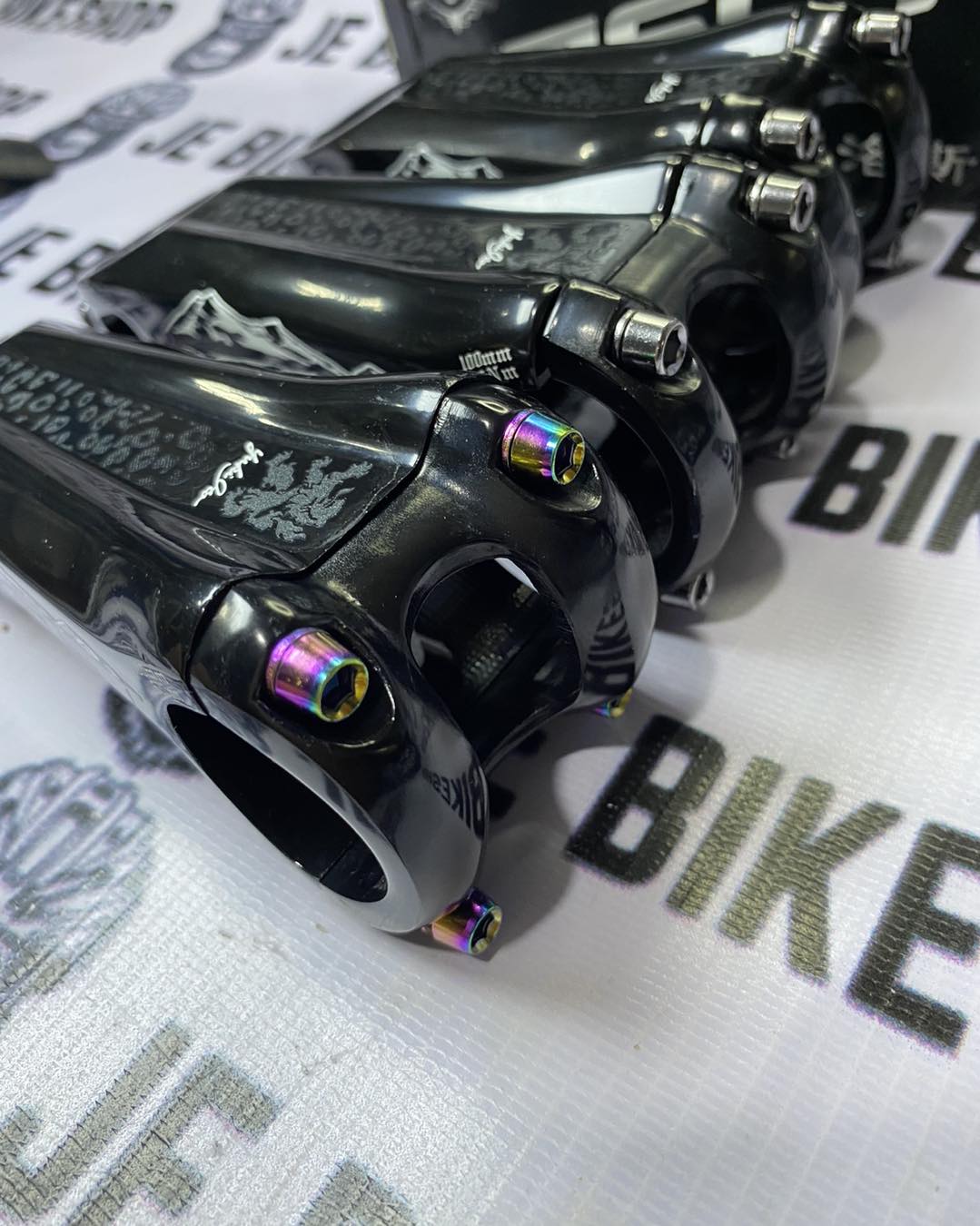 KRSCT STEM WITH BOX -20° AVAILABLE IN 90 AND 100MM (MYSTERY BOLT COLOR)