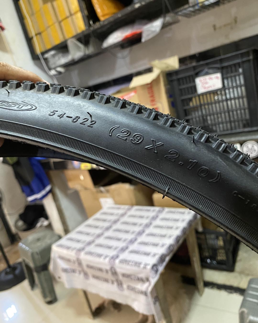 CST FAST ROLLING XC TIRES