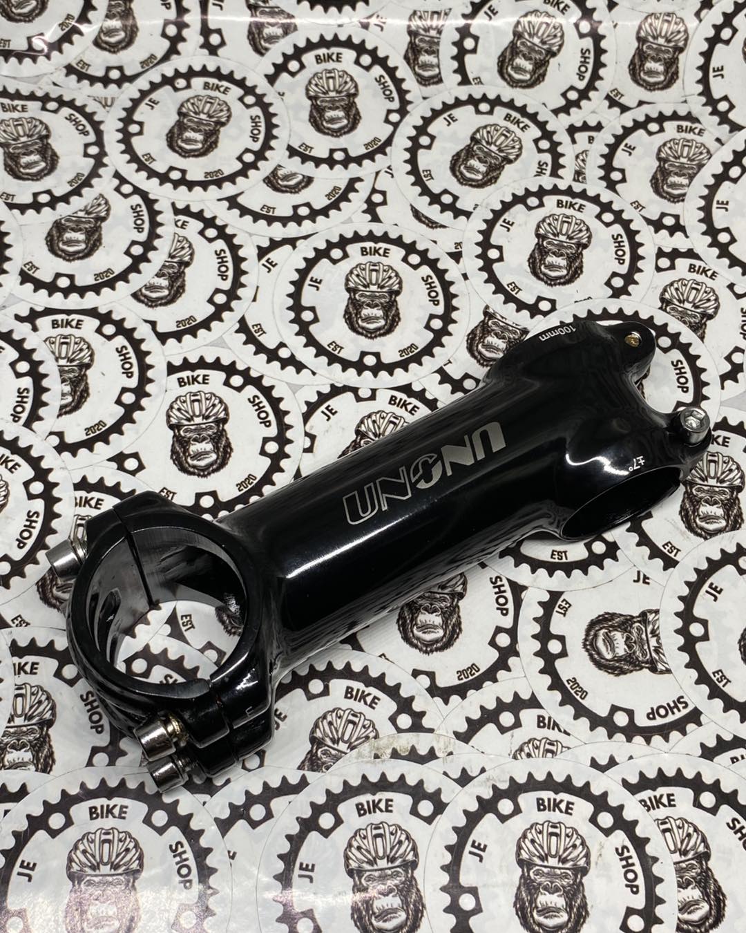 UNO STEM GLOSS LIGHTWEIGHT “ HOLLOW “ ALUMINUM CNC 100 MM OS - 7 DEGREE ( PARSTE0393 )