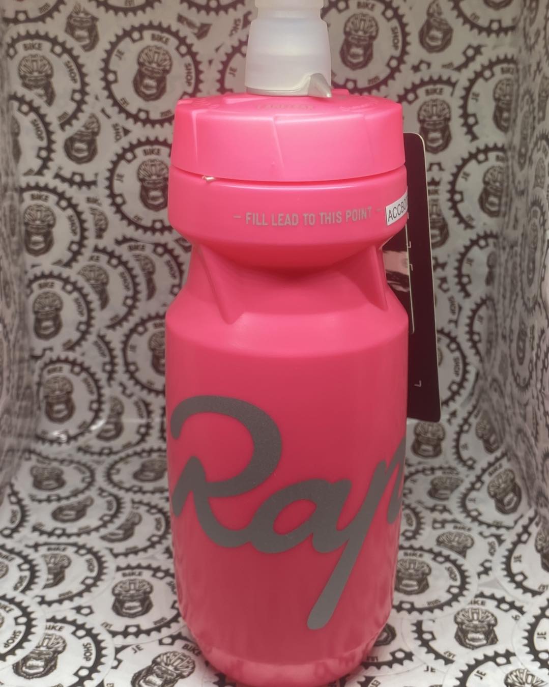 RAPHA X CAMELBACK JET VALVE “ FILL LEAD TO THIS POINT “ HOT PINK  CYCLING WATER BOTTLE ( )