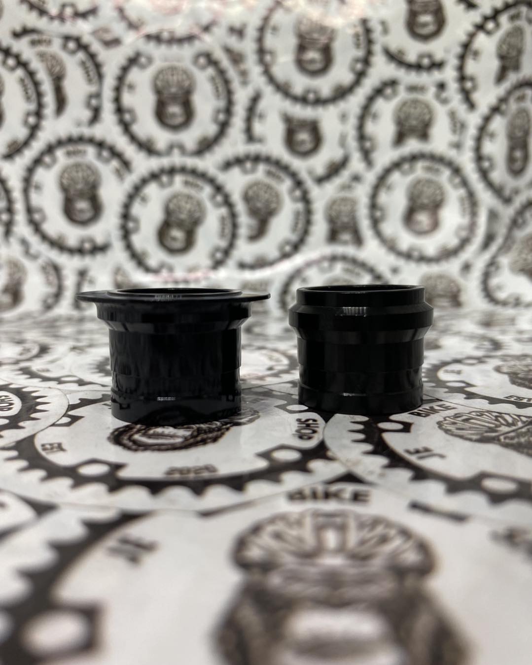 TANKE QR TO THRU AXLE CONVERTER / ADAPTOR