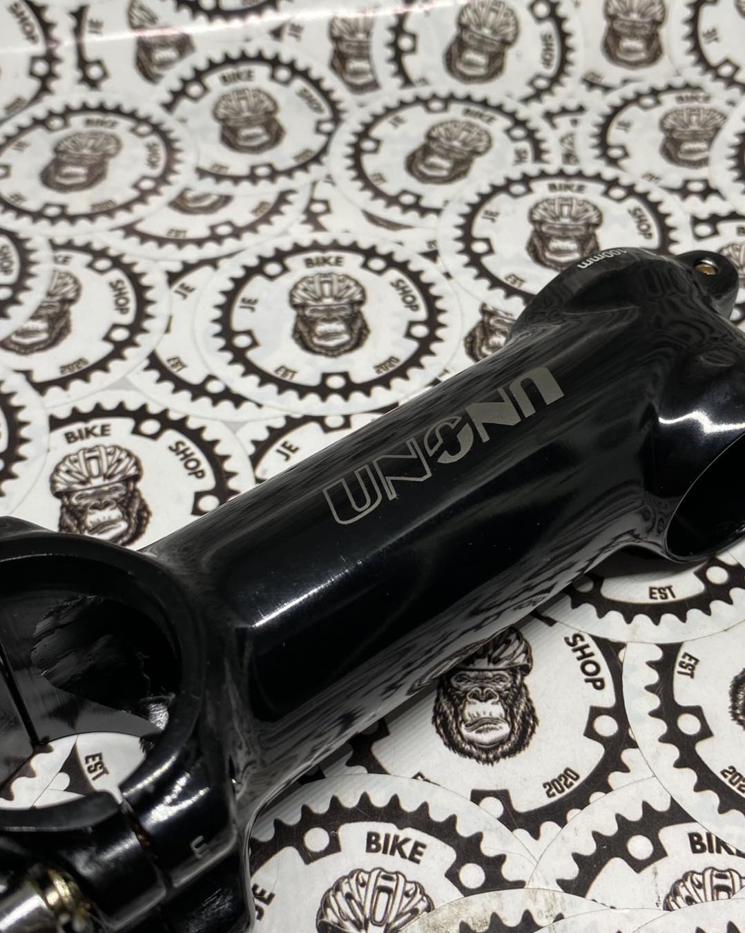 UNO STEM GLOSS LIGHTWEIGHT “ HOLLOW “ ALUMINUM CNC 100 MM OS - 7 DEGREE ( PARSTE0393 )