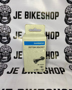 Shimano BB-RS501 Hollowtech bottom bracket for road and MTB bikes.