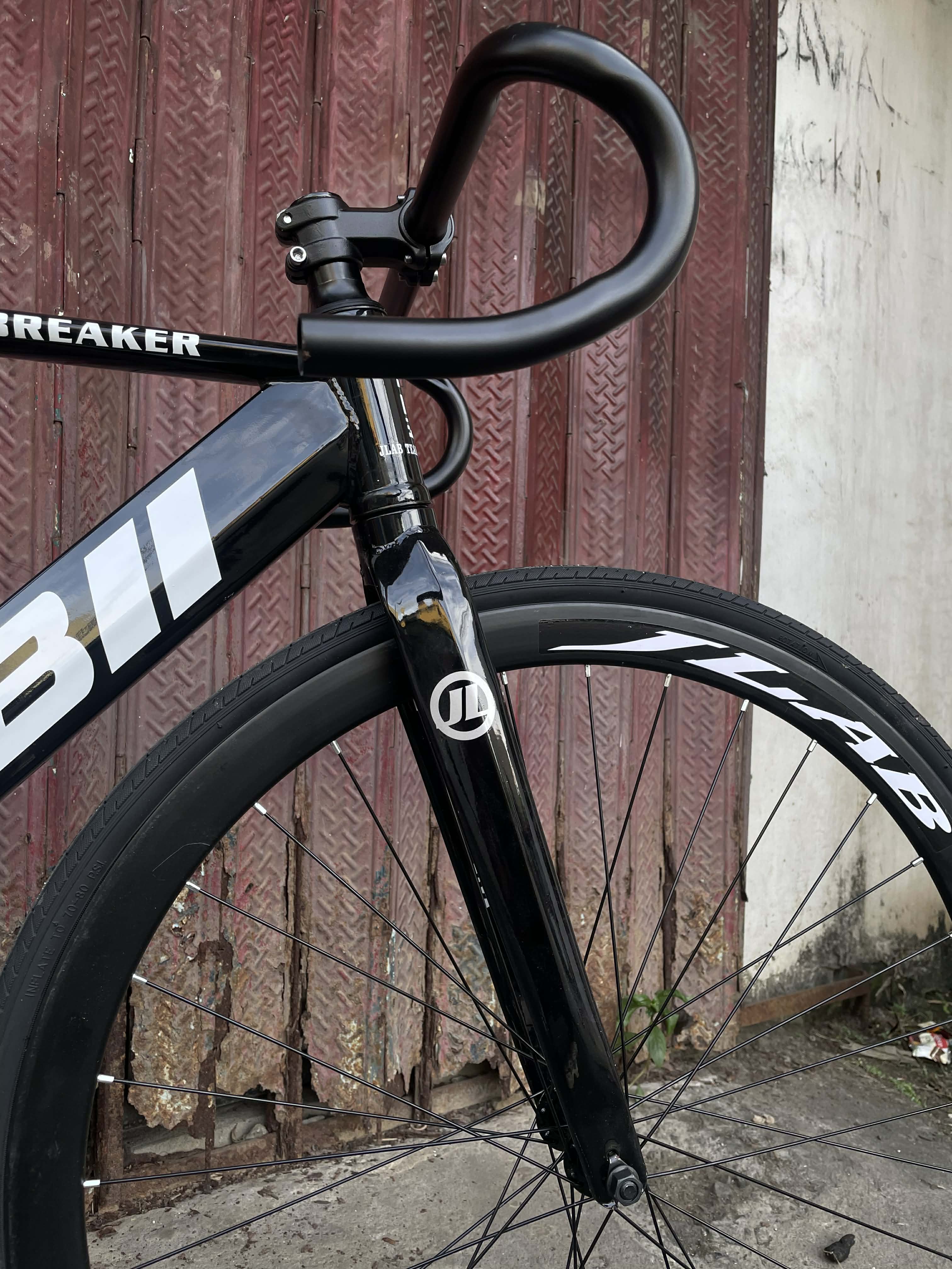 JLAB AERO FIXED GEAR/SINGLE SPEED WHOLEBIKE size 54