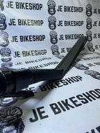 Durable TOSEEK fender for road bikes.