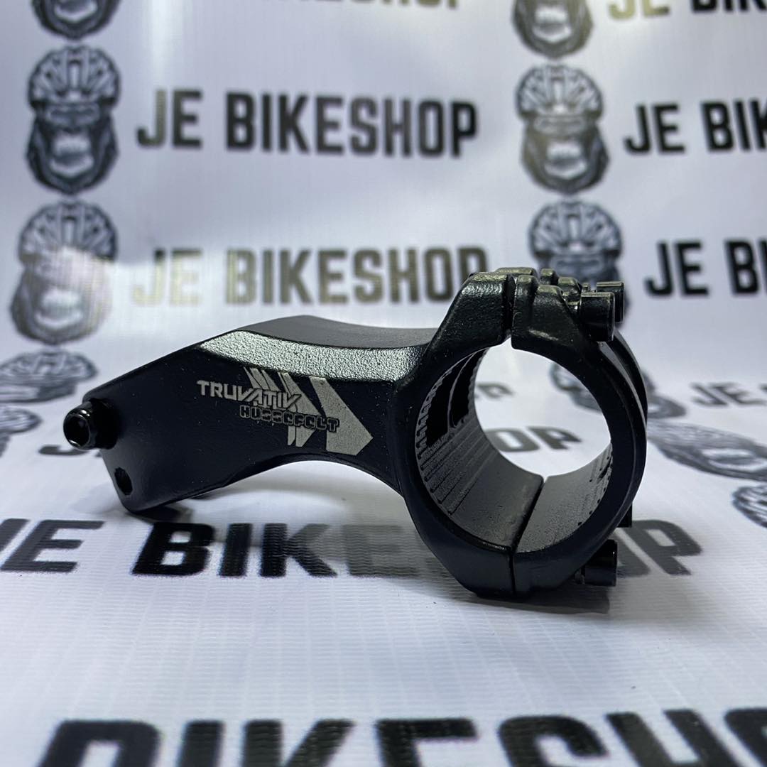 Truvativ Hussefelt slammed stem 70mm, 17-degree aluminum.