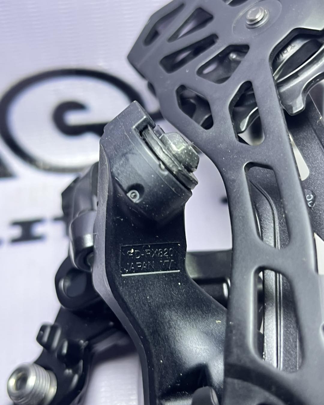 SHIMANO GRX RD - RX820 12 SPEED REAR DERAILLEUR - DIRECT MOUNT, SHADOW PLUS, 36 T MAX