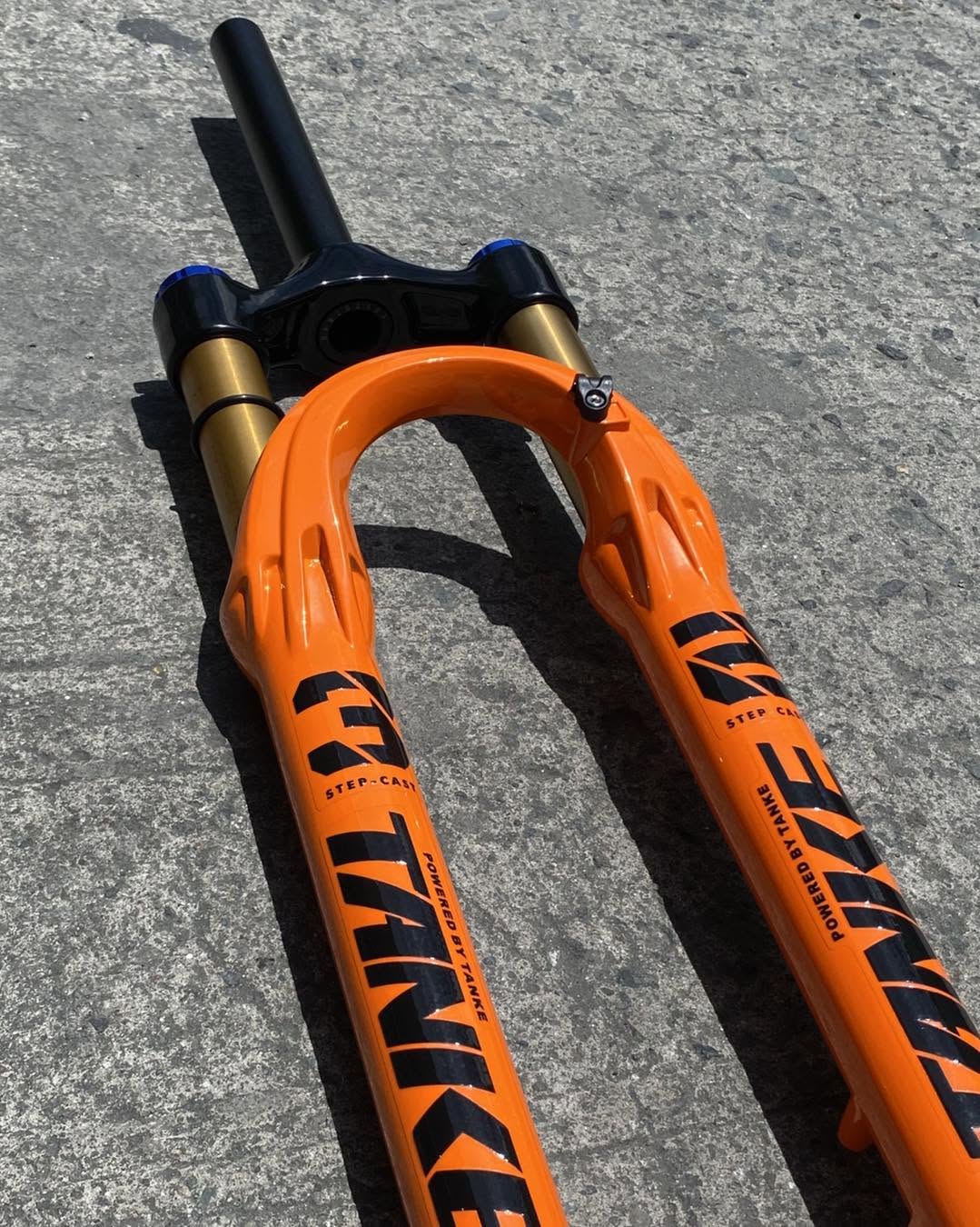 TANKE BIKE FORK MTB AIR FRONT SUSPENSION 29ER INCH 120 MM TRAVEL QUICK RELEASE FORK “NON TAPERED”