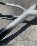 TANKE TK 5, 29ER FULL CARBON V1 THRU AXLE BOOST SIZE “SMALL” BLACK WHITE COLOR