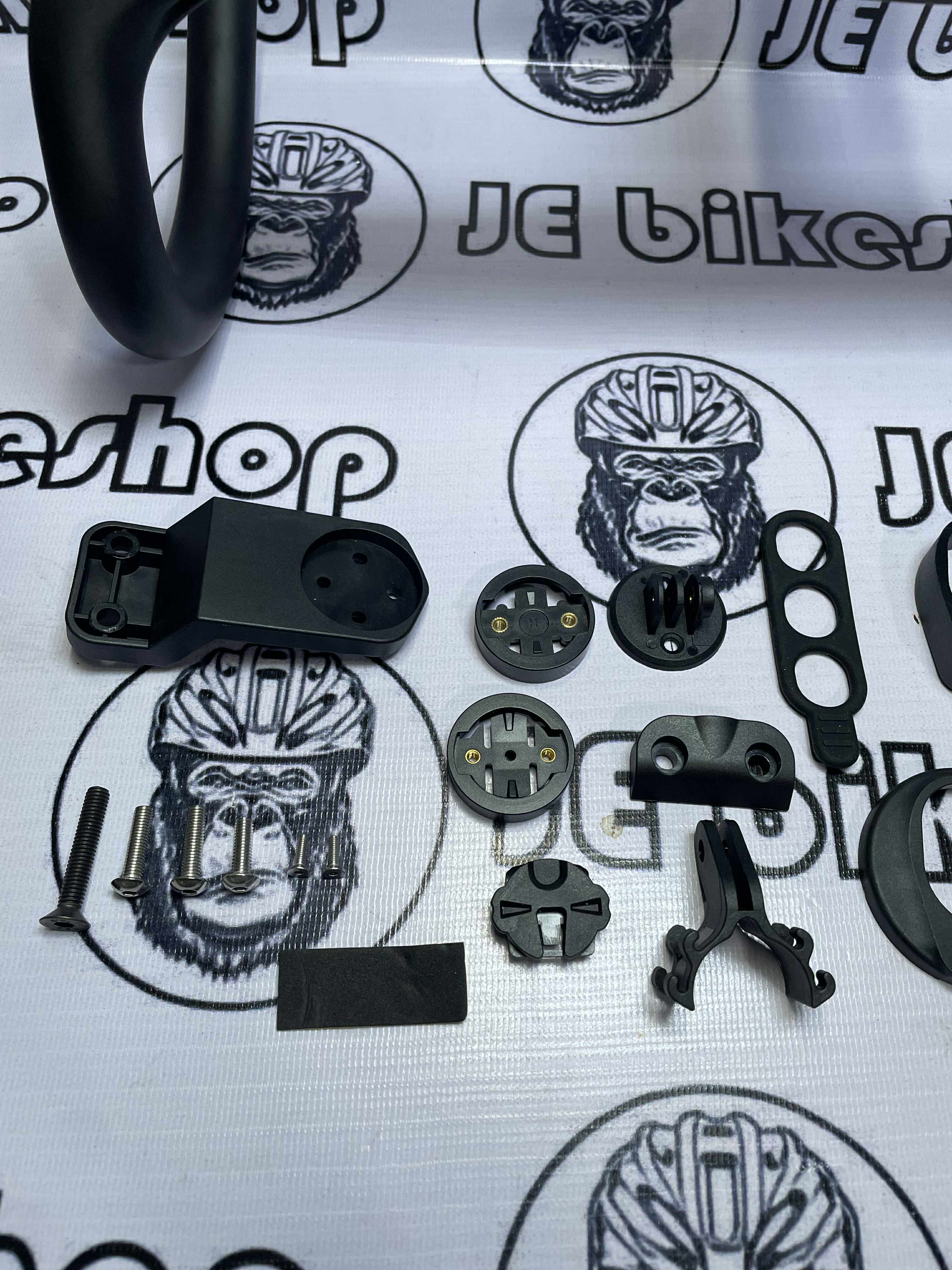 KOCEVLO ALMERA CARBON INTEGRATED DROP BAR 100 X 400 MM