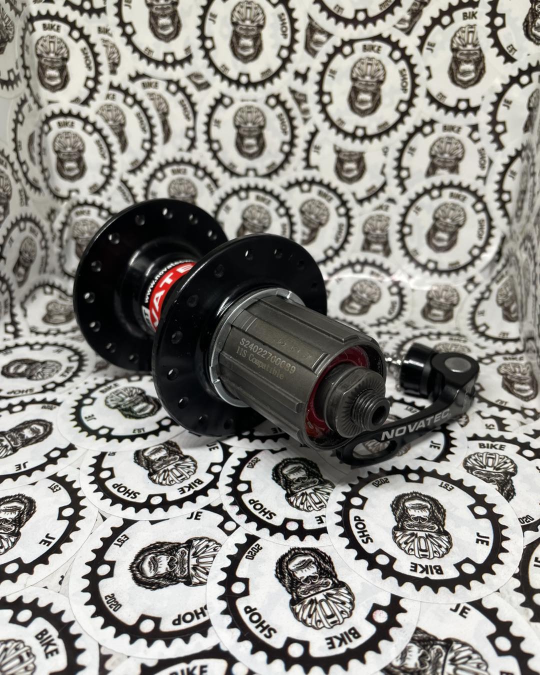 NOVATEC D482TSBT MTB DISC REAR HUBS