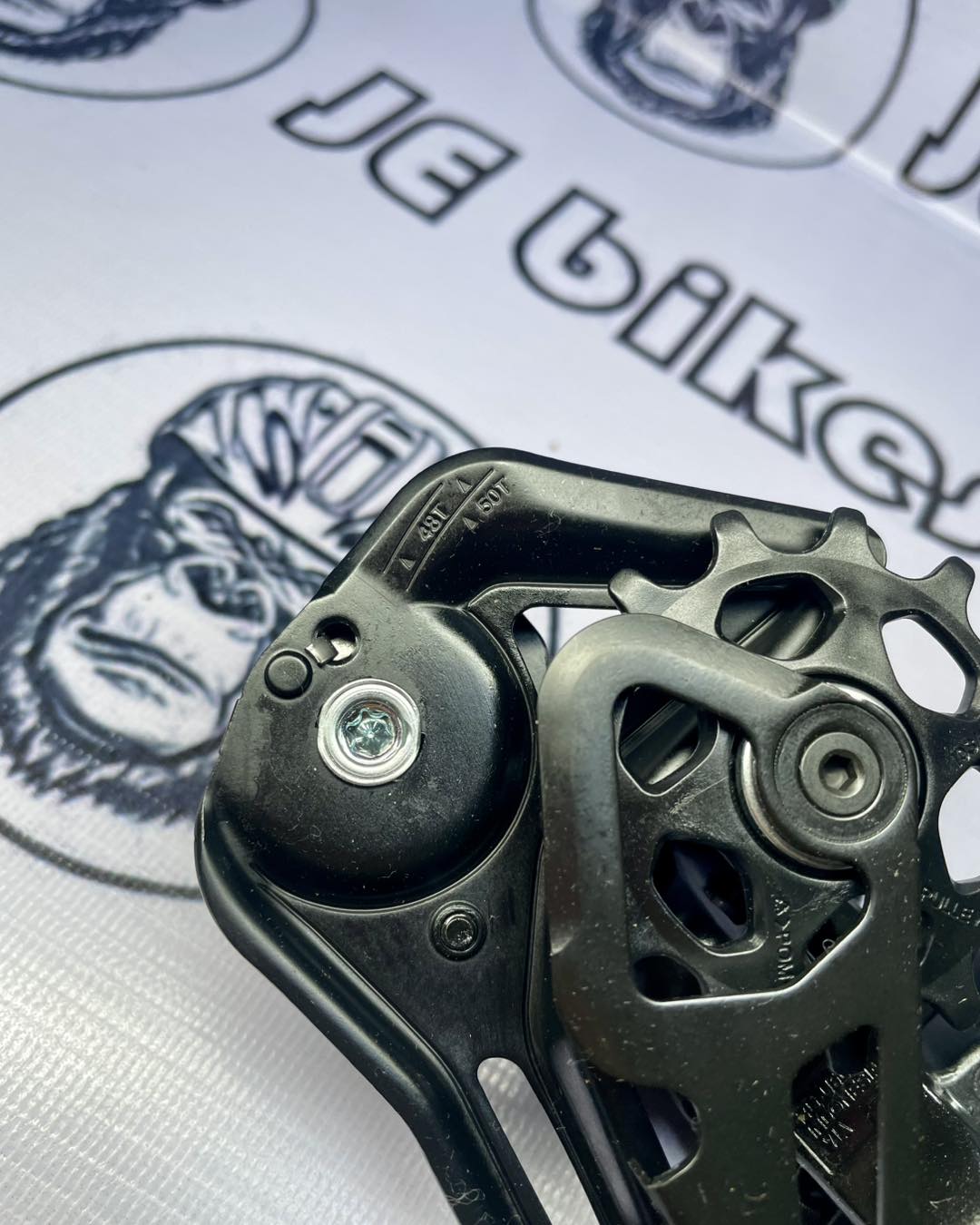 SHIMANO U6000 CUES REAR DERAILLEUR 11 SPEED ( SGS LONG CAGE 50T MAX)