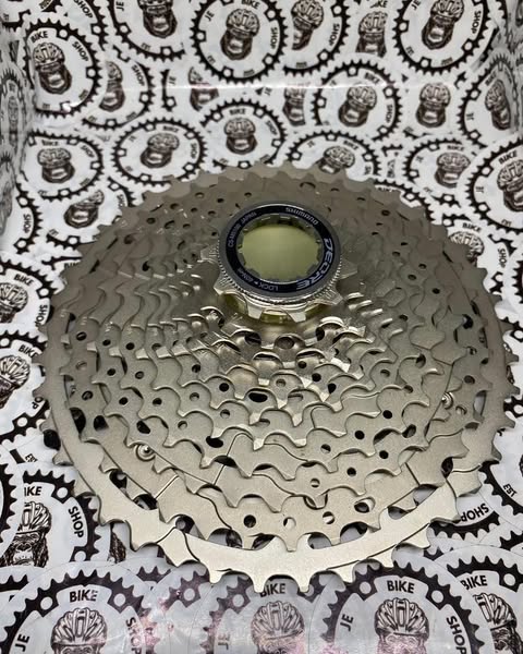 MTB Shimano U6000 11s upkit with SGS derailleur, Deore M5100 11-42T cogs, and HG601 chain