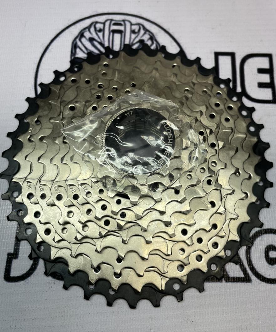 SHIMANO DEORE M4120 10 SPEED UPKIT WITH M4100 COGS 42T AND SHIMANO CN-HG54 CHAIN