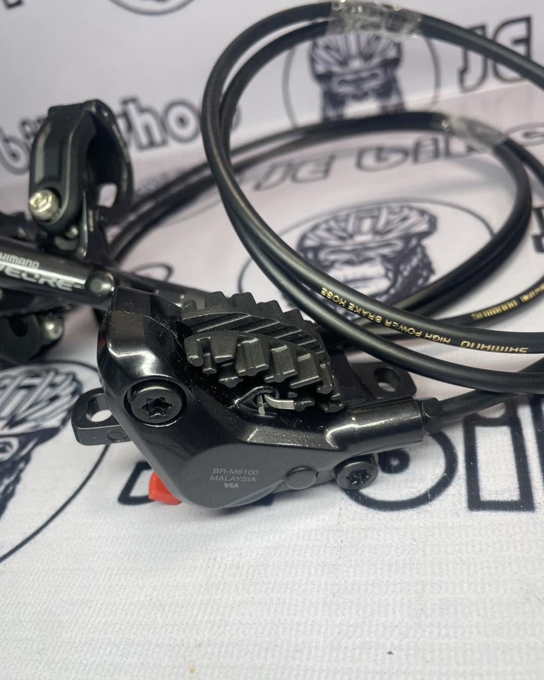 SHIMANO DEORE M6100 HYDRAULIC/LEVER BRAKESET