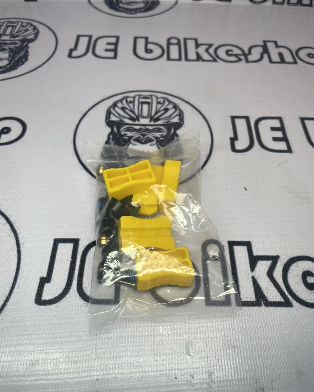 SHIMANO DEORE M6100 HYDRAULIC/LEVER BRAKESET