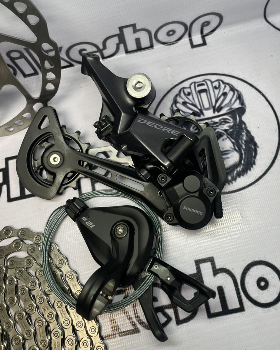 STRAIGHT M6100 GROUPSET ALL IN ALL INCLUDE HUB AND ROTOR