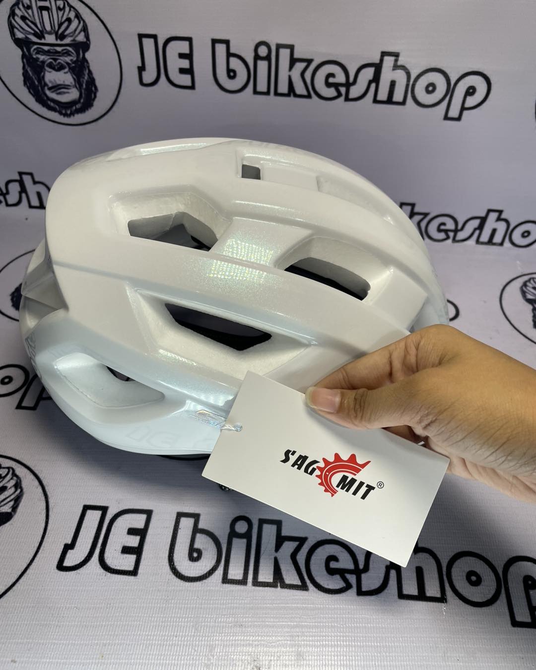 SAGMIT SR1 HELMET SNOW WHITE LARGE (54-61MM)