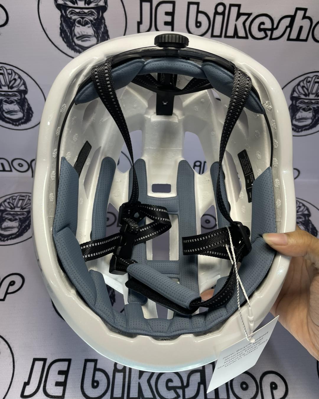 SAGMIT SR1 HELMET SNOW WHITE LARGE (54-61MM)