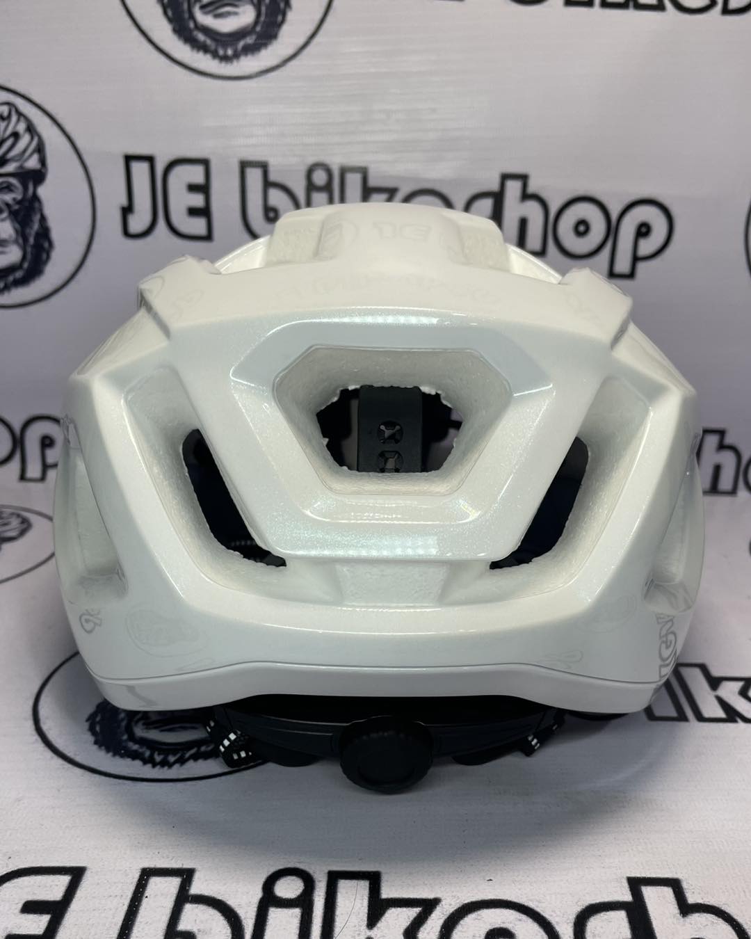 SAGMIT SR1 HELMET SNOW WHITE LARGE (54-61MM)