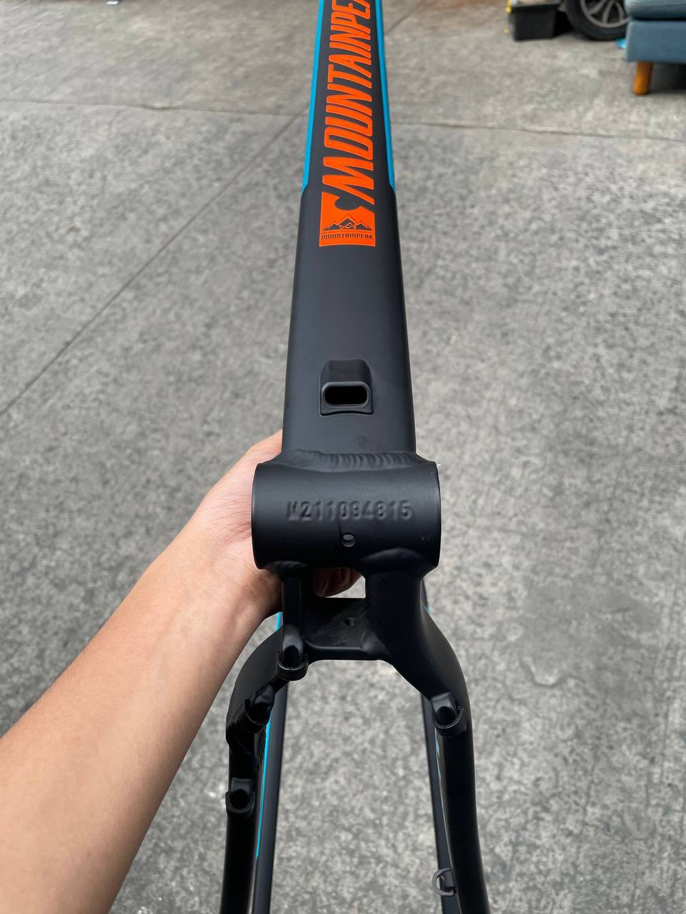 MOUNTAIN PEAK AGILE BLUE ORANGE 29ER LARGE BOOST THRU AXLE ( PARFRA0708 )