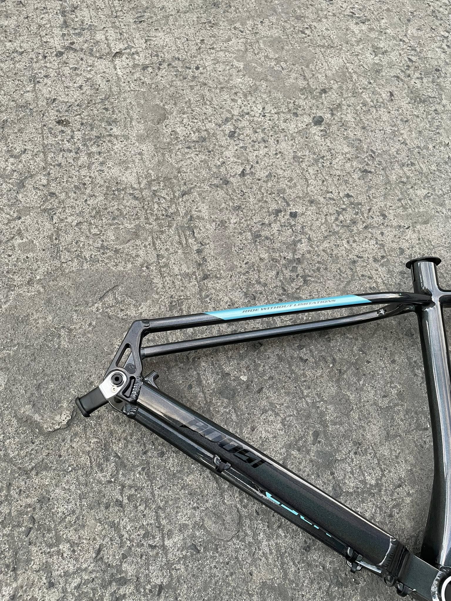 MountainPeak 27.5 MEDIUM GLOSSY BLUE/BLACK Frame