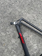 MOUNTAIN PEAK AGILE BLACK RED 27.5 MEDIUM BOOST THRU AXLE