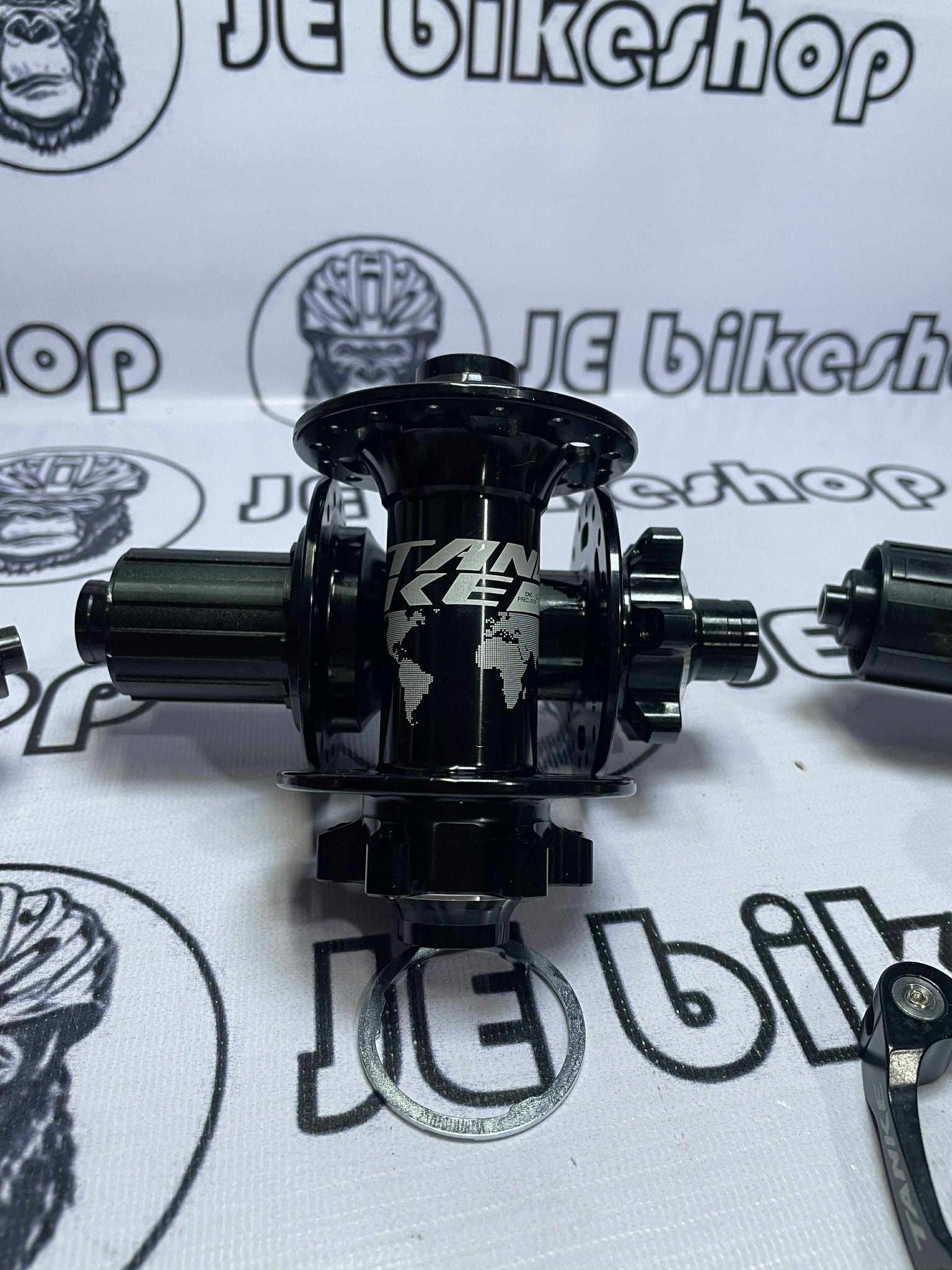 TANKE MTB HUBS
