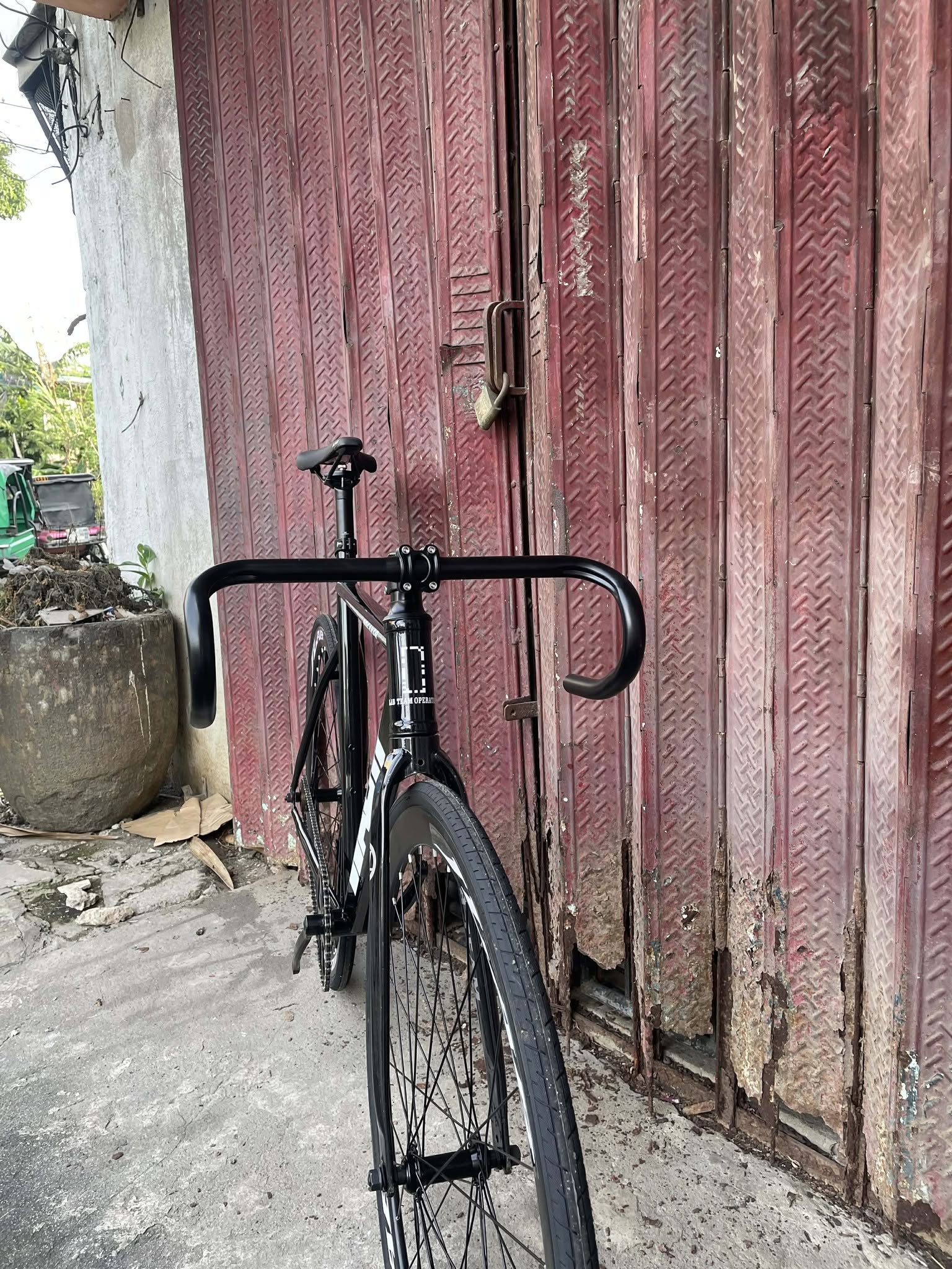 JLAB AERO FIXED GEAR/SINGLE SPEED WHOLEBIKE