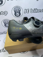Shimano RX801 GRAVEL/MTB  CARBON  WIDE TROPICAL 44  Shoe