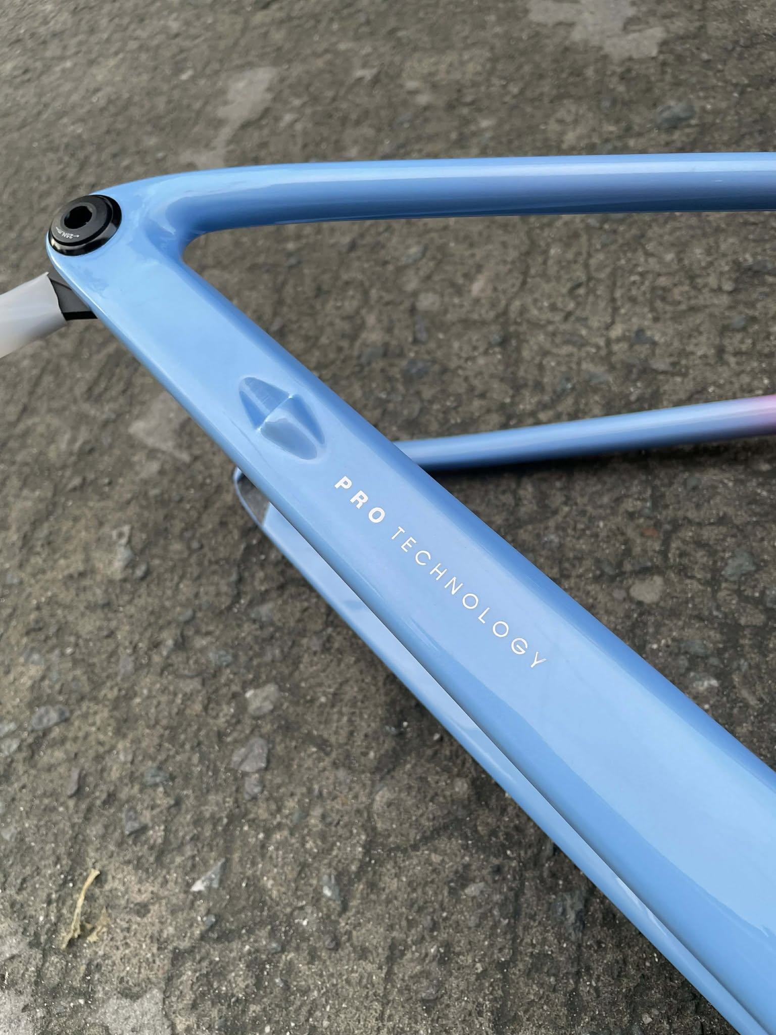 TANKE TK 5, 29ER FULL CARBON V1 THRU AXLE BOOST SIZE “SMALL” BLUE PINK COTTON CANDY