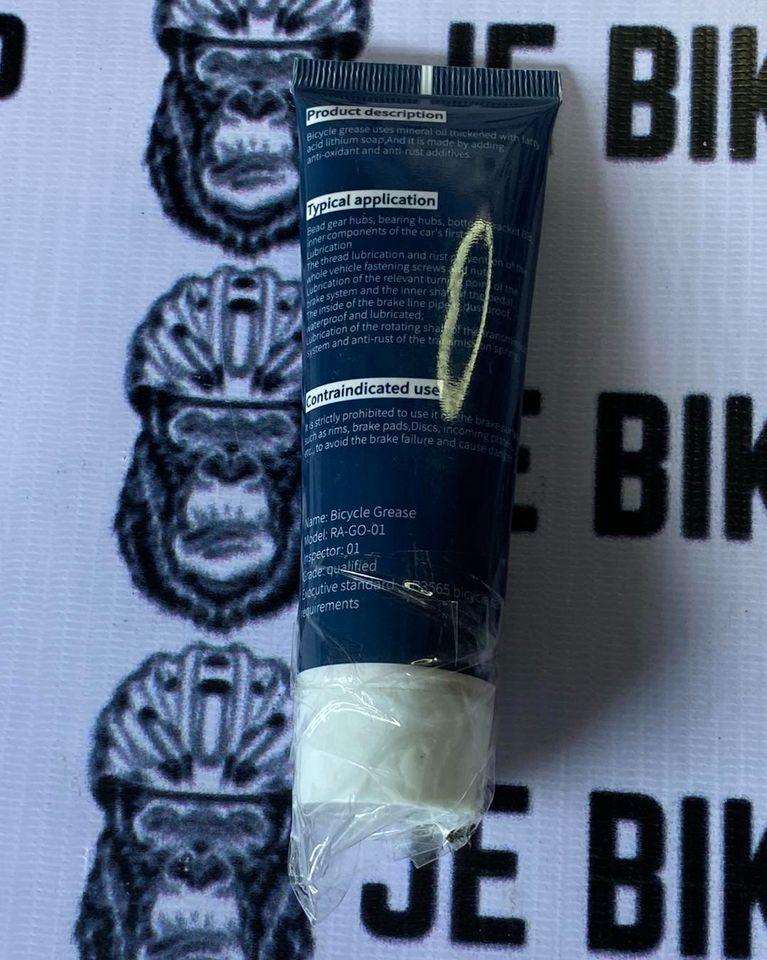 RAGUSA grease 50g tube for smooth bicycle maintenance.