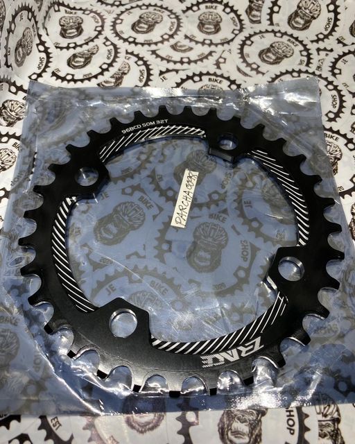 ZRACE 96 BCD 4-bolt black 32T symmetric circle chainring