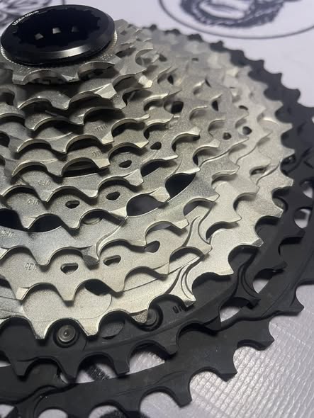 SHIMANO DEORE XT M8100 12 SPEED 10 - 45 TEETH MICROSPLINE CASSETTE COGS